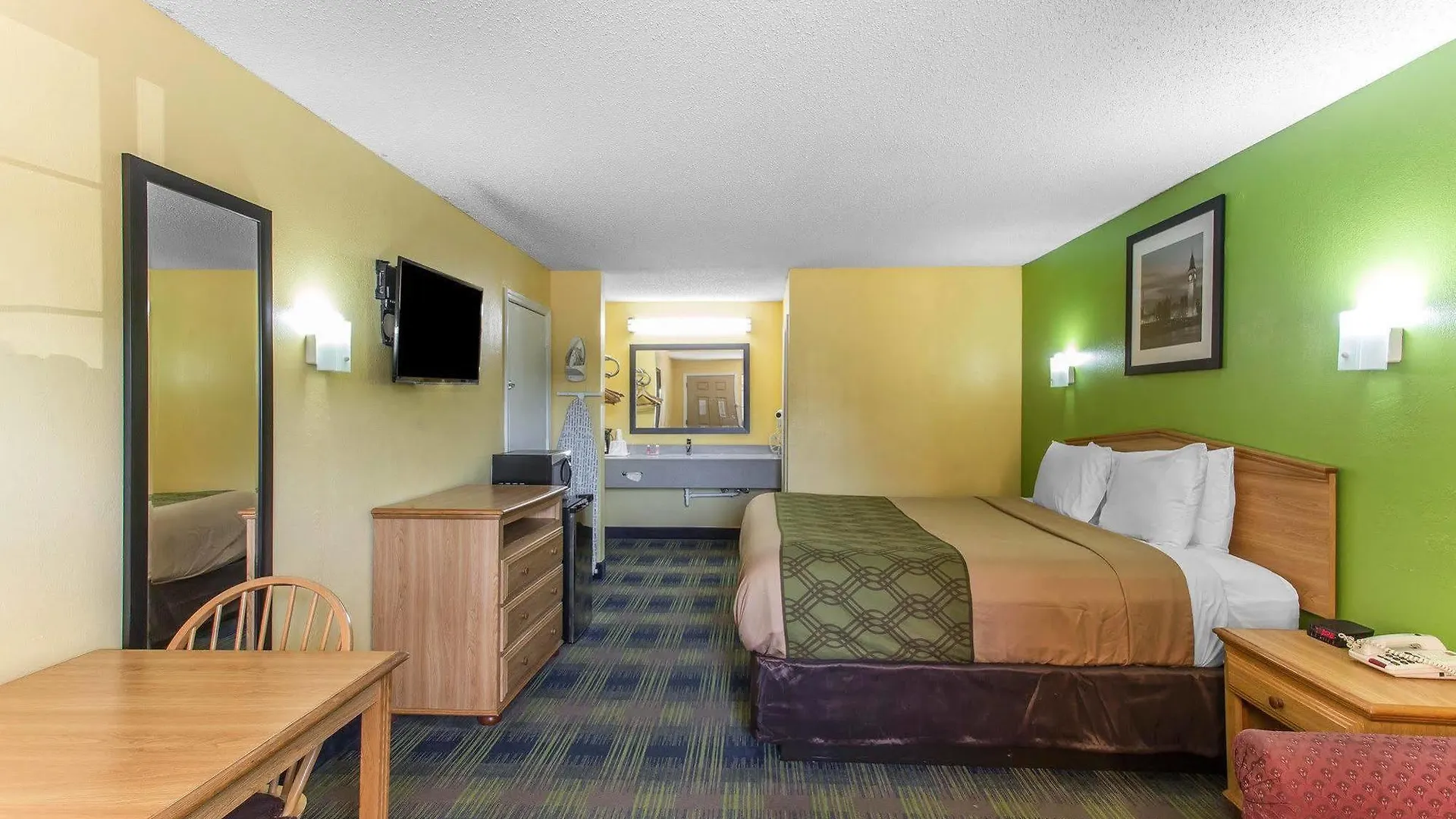 Econo Lodge Nashville Airport East